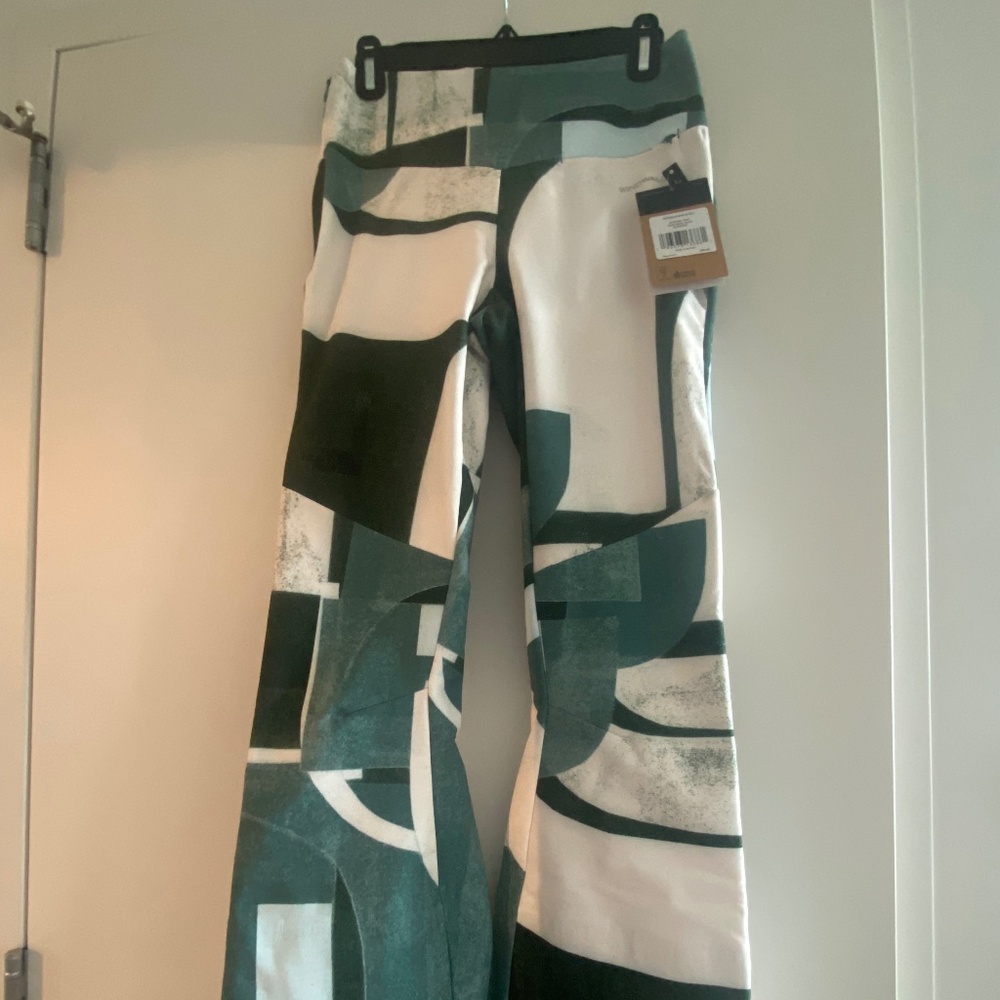 The North Face Snoga Snow Pants - Size 8 Short - NWT